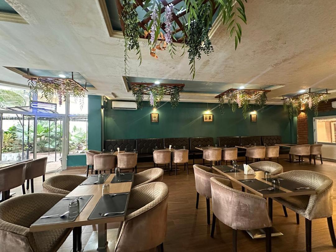 Hotel Belle Vie 킨샤사 외부 사진